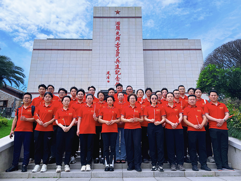 17198884303087325IfV.jpg 0702_1.jpg